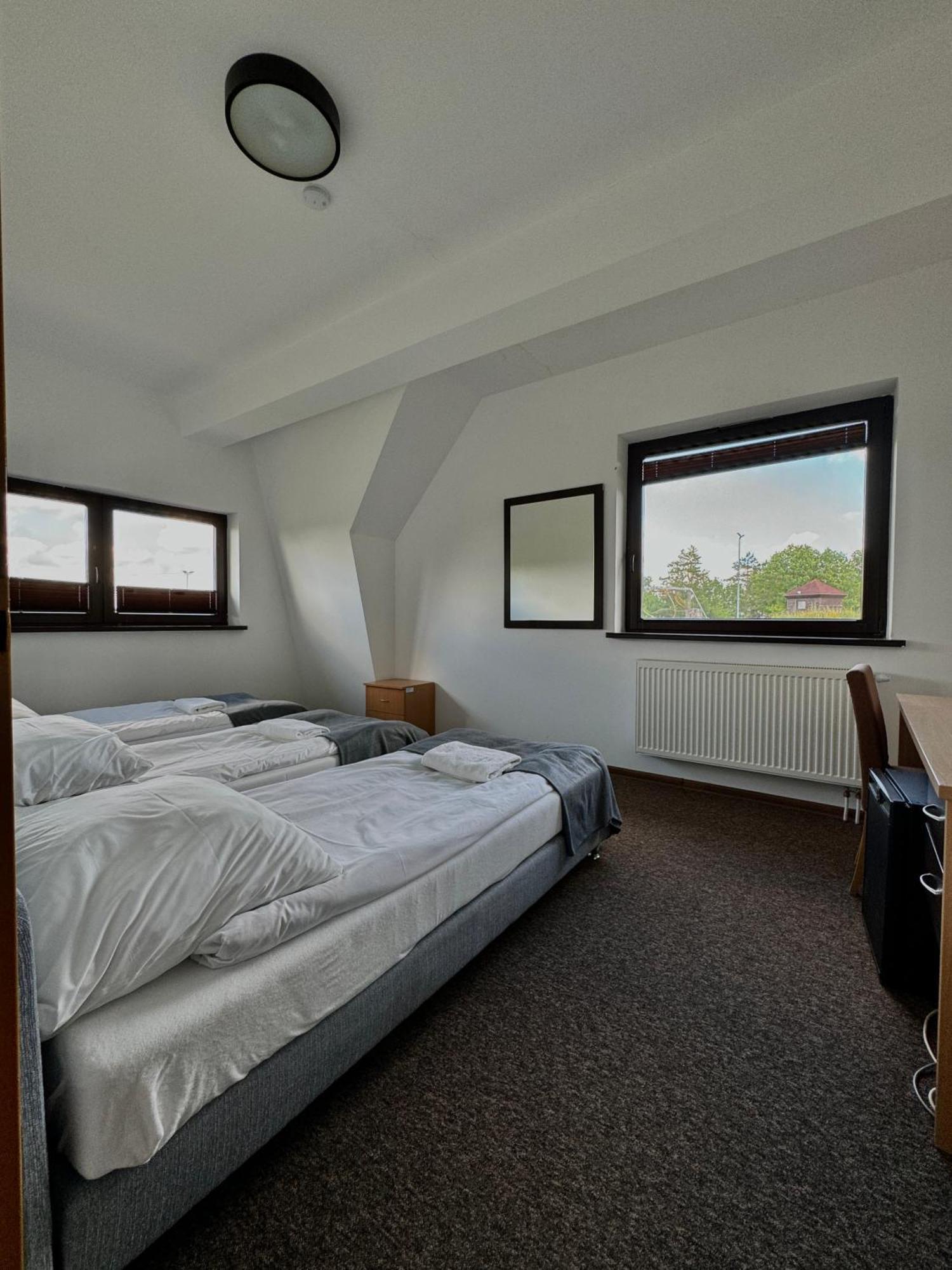 Wosir Szelment Hotell Jeleniewo  Exteriör bild